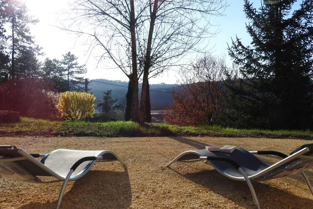 Gite Le Coup Dair En Perigord Noir Tursac Bagian luar foto